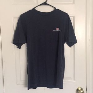 vineyard tee